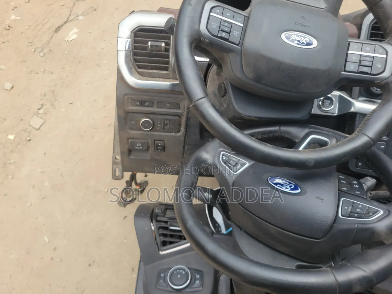 F150 Dashboard and Steering With Central With Touchscreen Infotainment