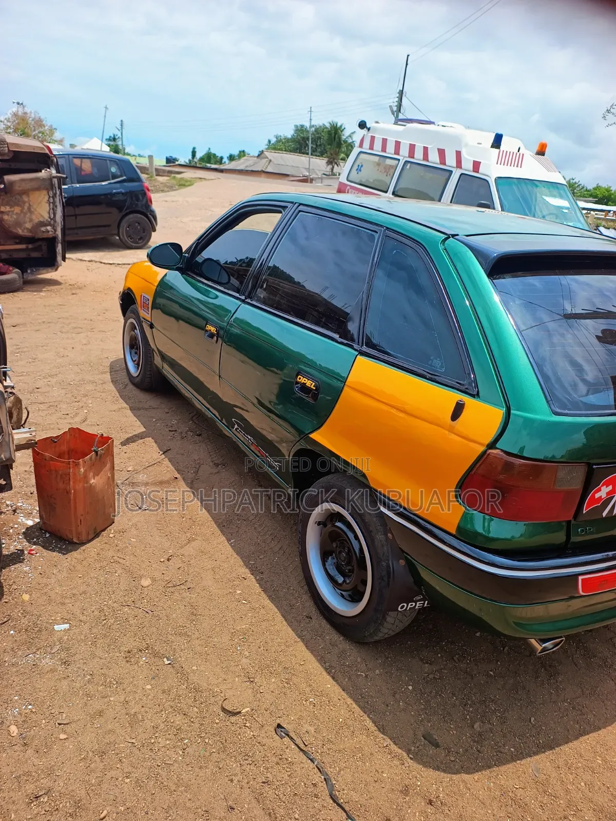 Opel Astra 1997 Green