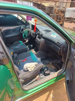 Opel Astra 1997 Green