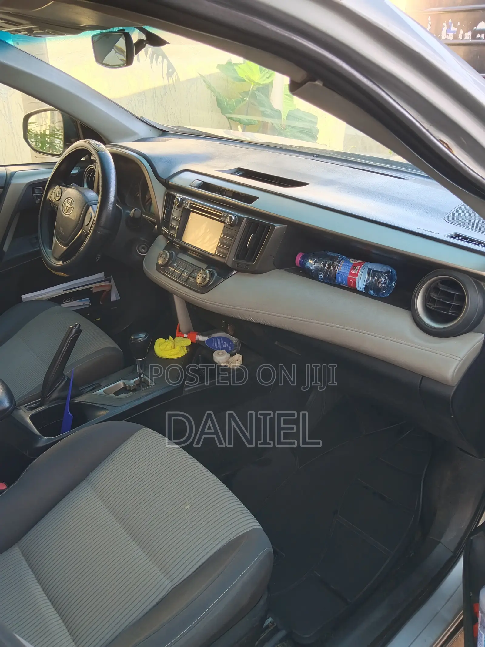 Toyota RAV4 LE 4dr SUV (2.5L 4cyl 6A) 2014 Silver