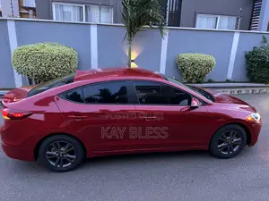 Hyundai Elantra 2017 Red