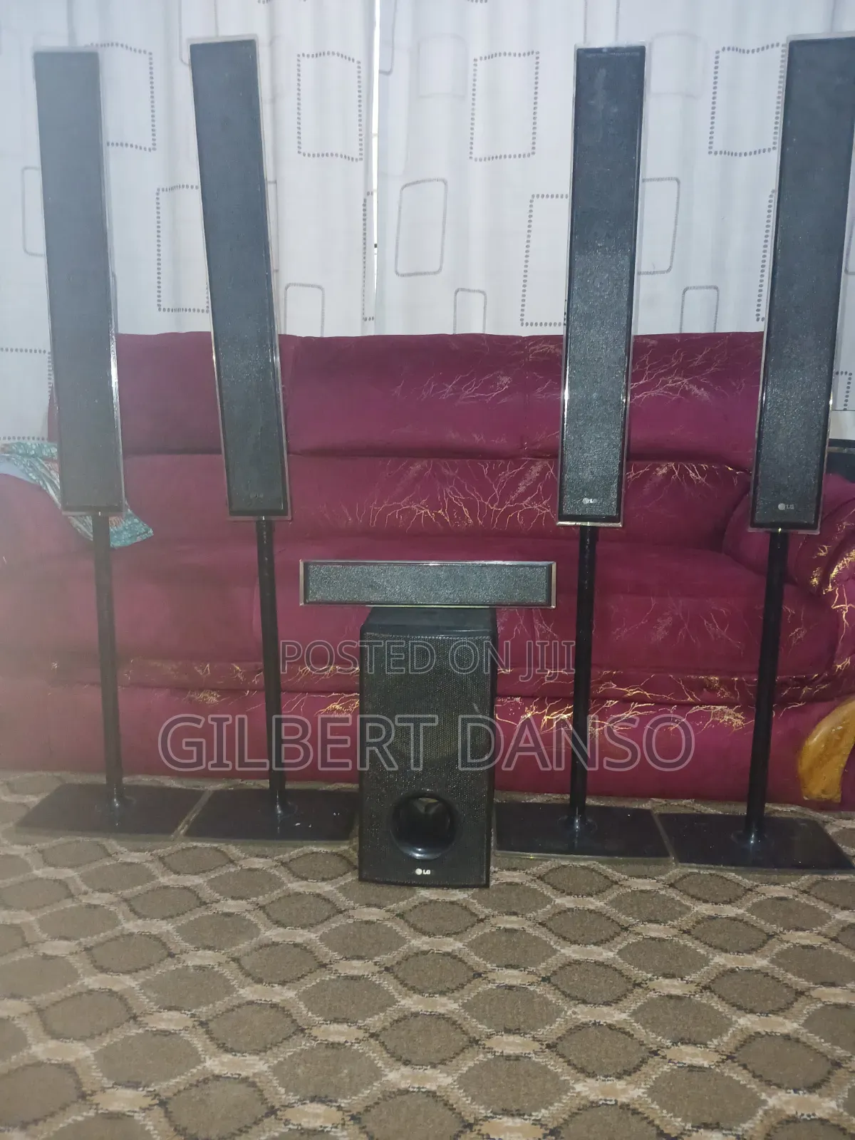 LG Speakers Surrounding With Subwoofer