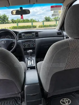 Toyota Corolla S 4dr Sedan (1.8L 4cyl 4A) 2011 Red