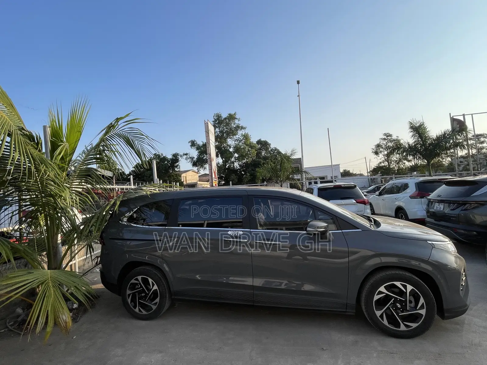 Hyundai Custin 2.0 Petrol FWD 2022 Gray