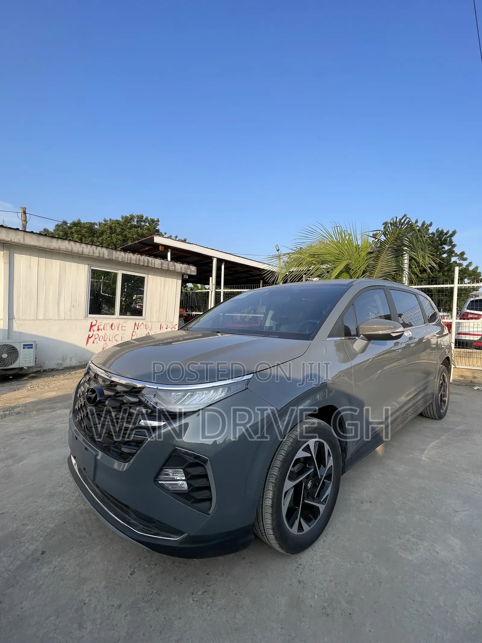 Hyundai Custin 2.0 Petrol FWD 2022 Gray