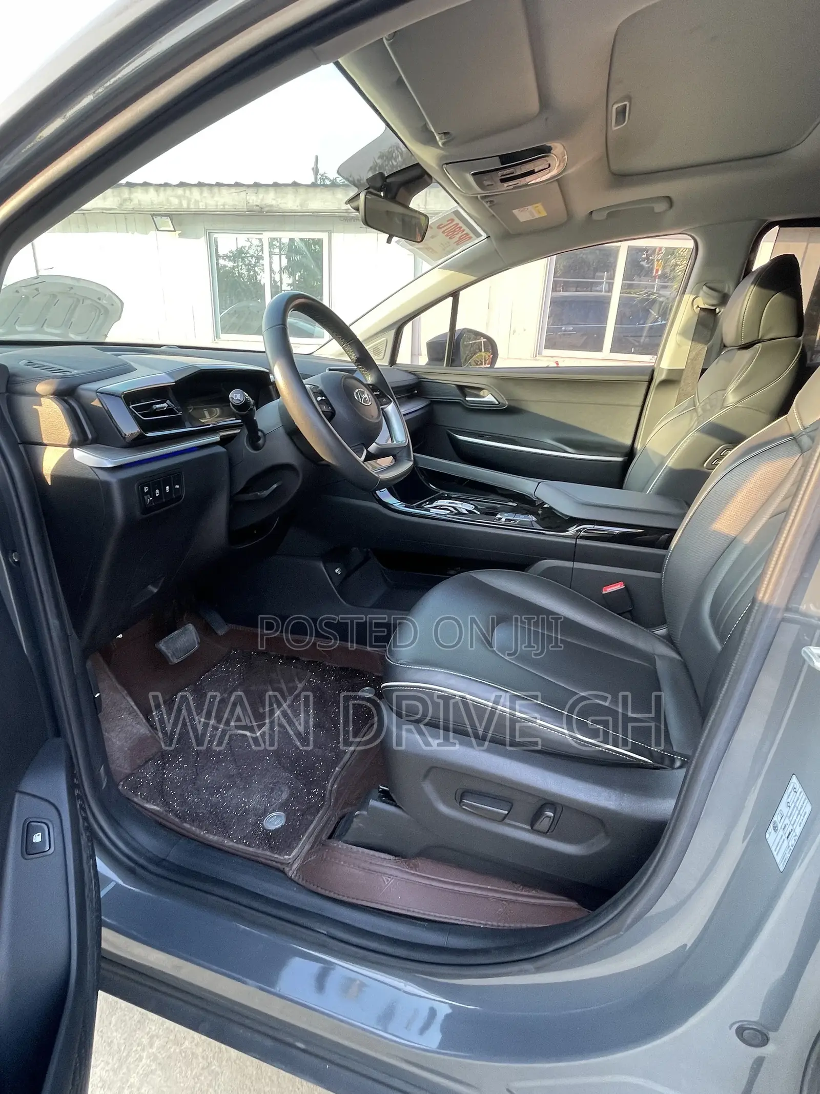 Hyundai Custin 2.0 Petrol FWD 2022 Gray
