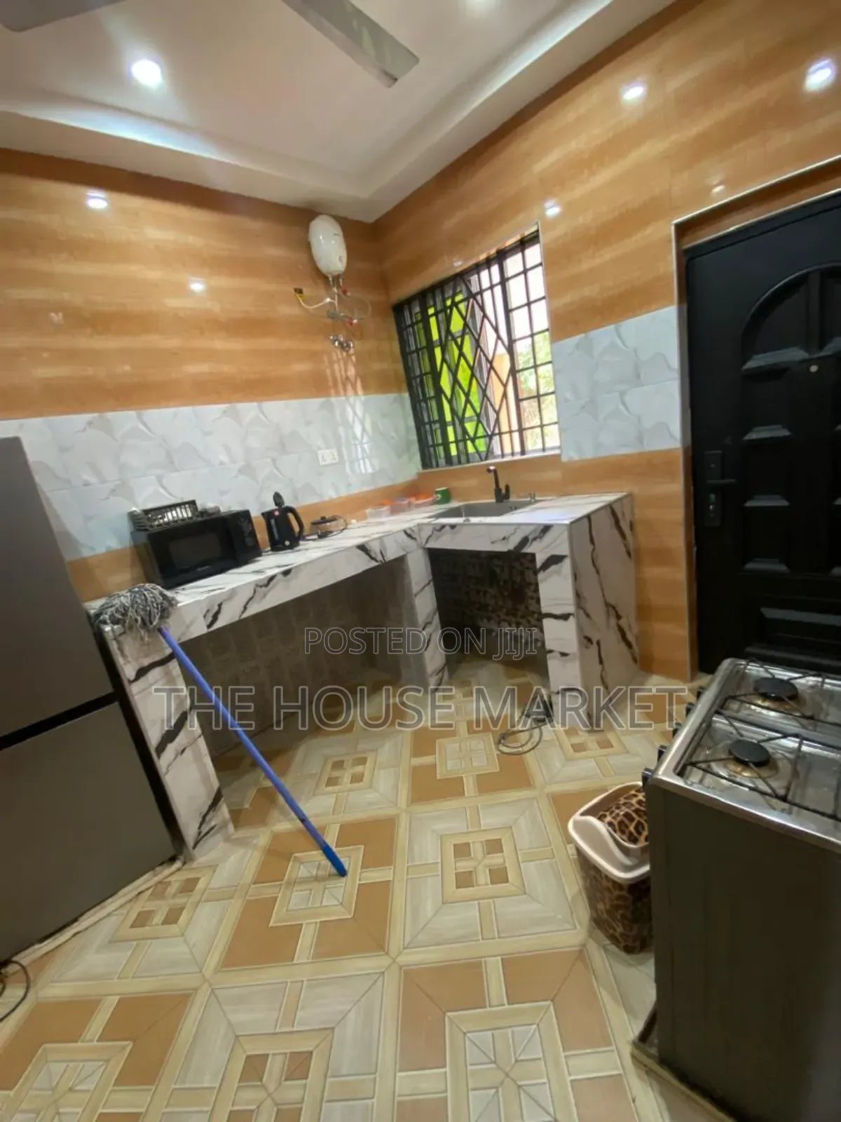 Furnished 2bdrm House in Dvla New Site, Tarkwa Nsuaem for rent