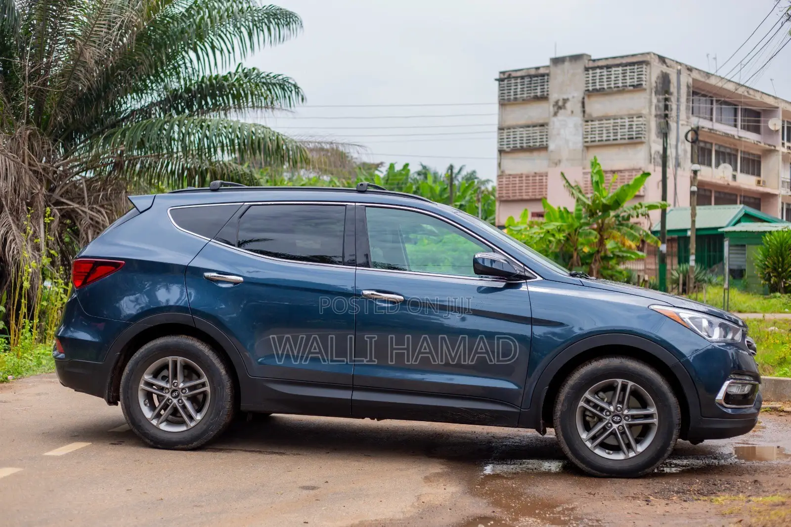 Hyundai Santa Fe SE FWD 2017 Blue