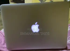 Laptop Apple MacBook Pro 8GB Intel Core i5 SSD 128GB