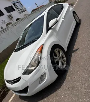 Hyundai Elantra 2013 White