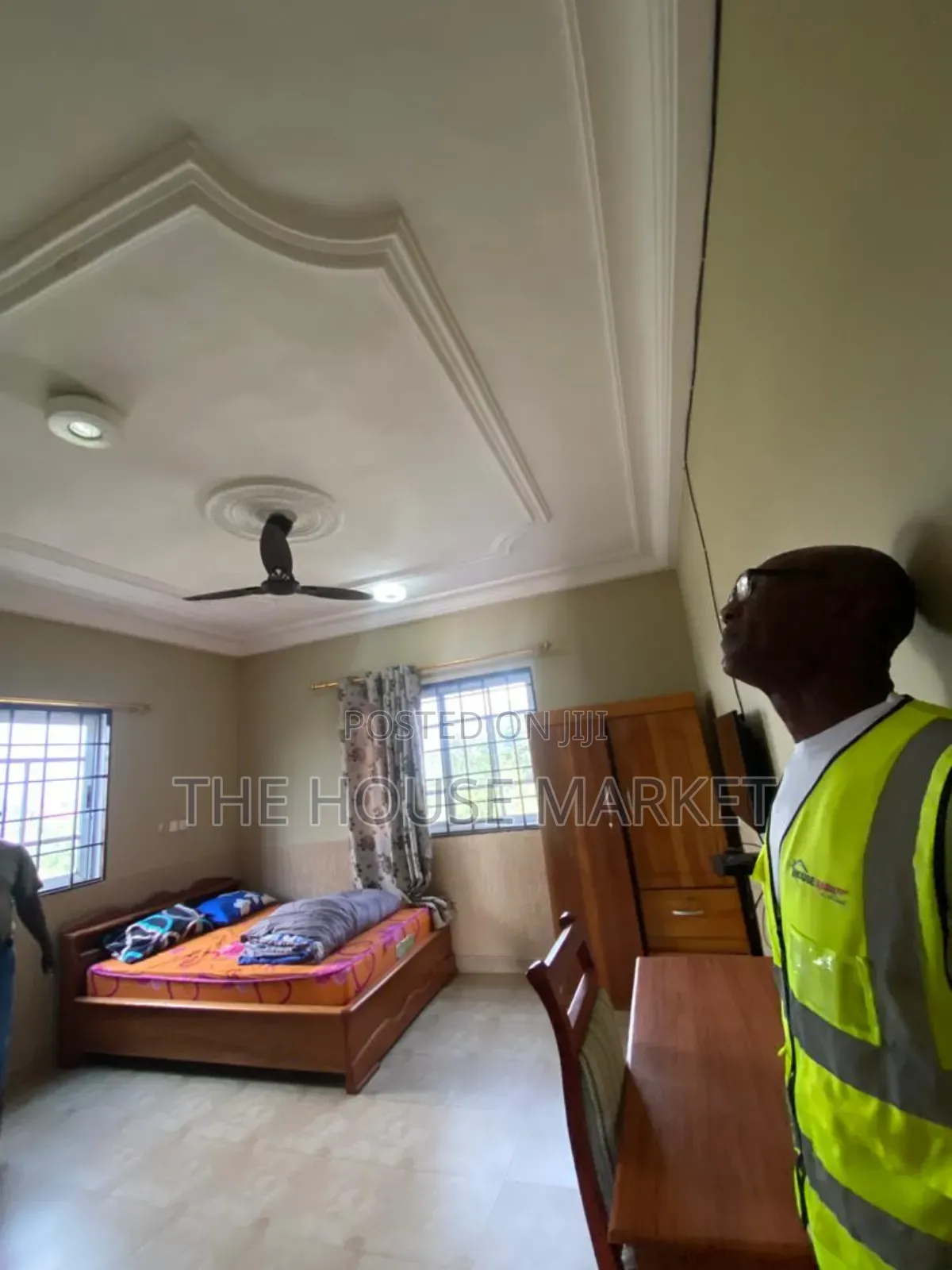 2bdrm Apartment in Tamso Estate, Tarkwa Nsuaem for rent