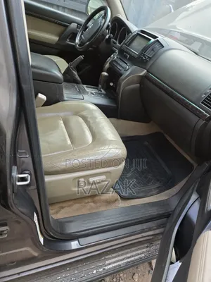 Toyota Land Cruiser 2013 Black
