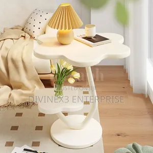 2-Tier Flower-Shaped Wooden Side Table