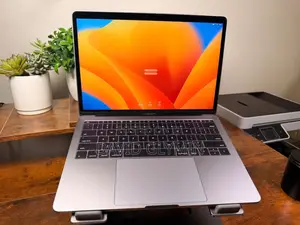 Laptop Apple MacBook Pro 2017 8GB Intel Core i5 SSD 256GB