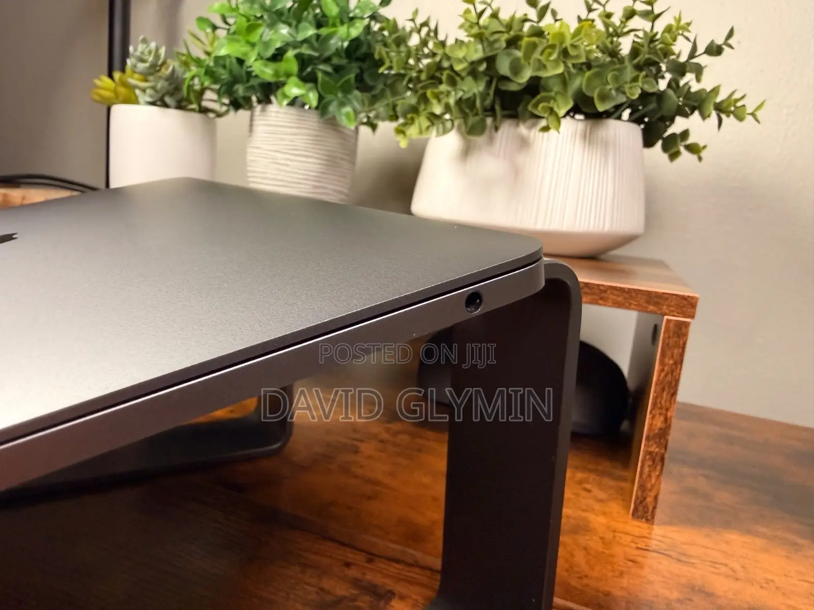 Laptop Apple MacBook Pro 2017 8GB Intel Core i5 SSD 256GB