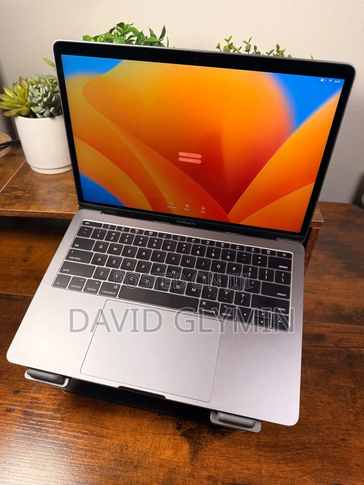Laptop Apple MacBook Pro 2017 8GB Intel Core i5 SSD 256GB