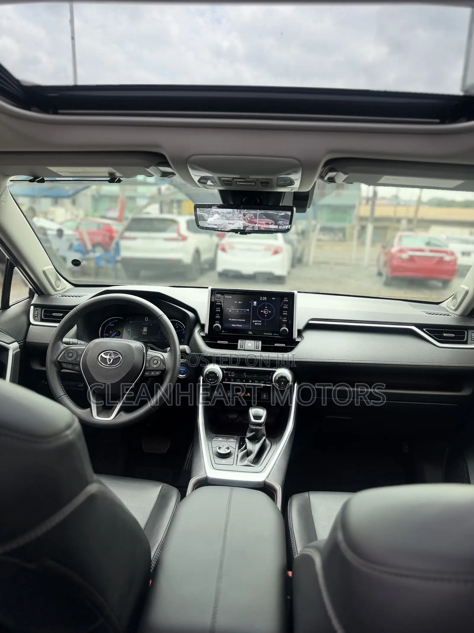 Toyota RAV4 Limited 2021 Silver