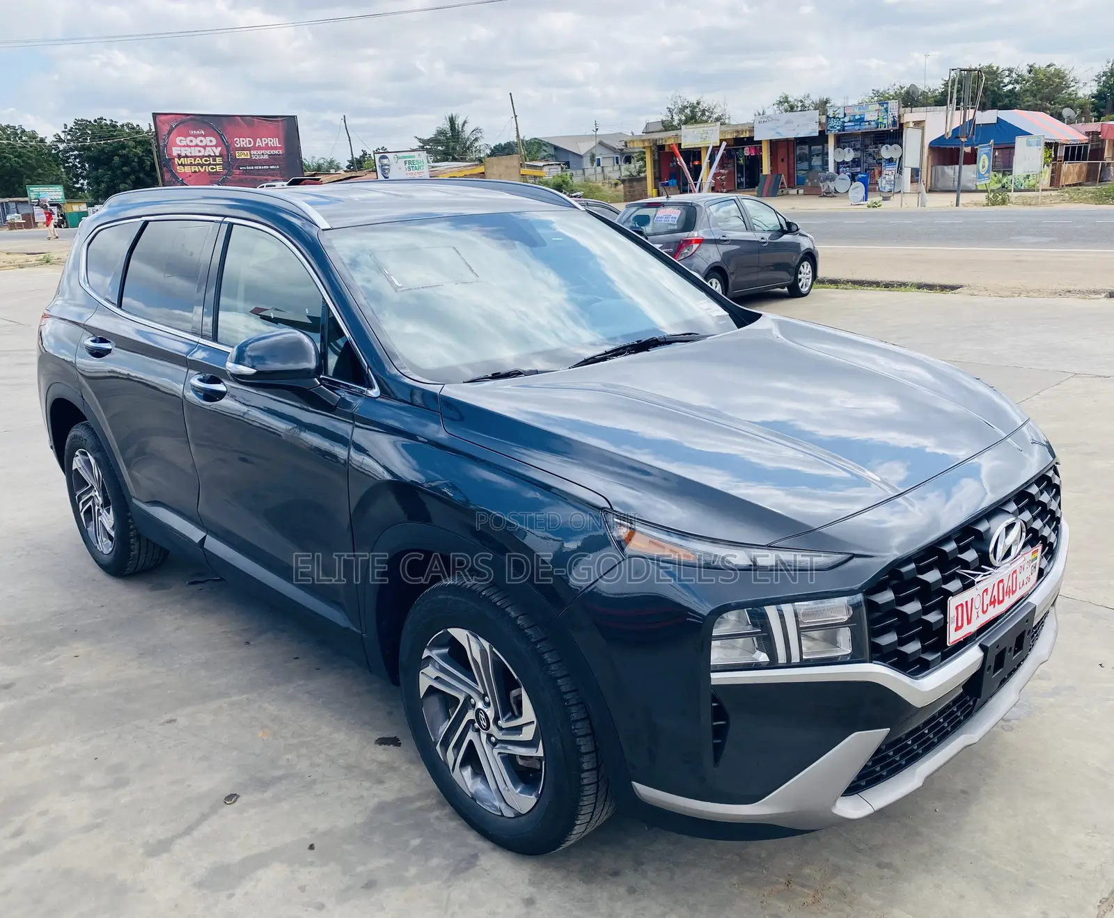 Hyundai Santa Fe SE 2023 Gray