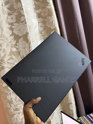 Laptop Lenovo ThinkPad X1 Carbon 32GB Intel Core i9 SSD 1T