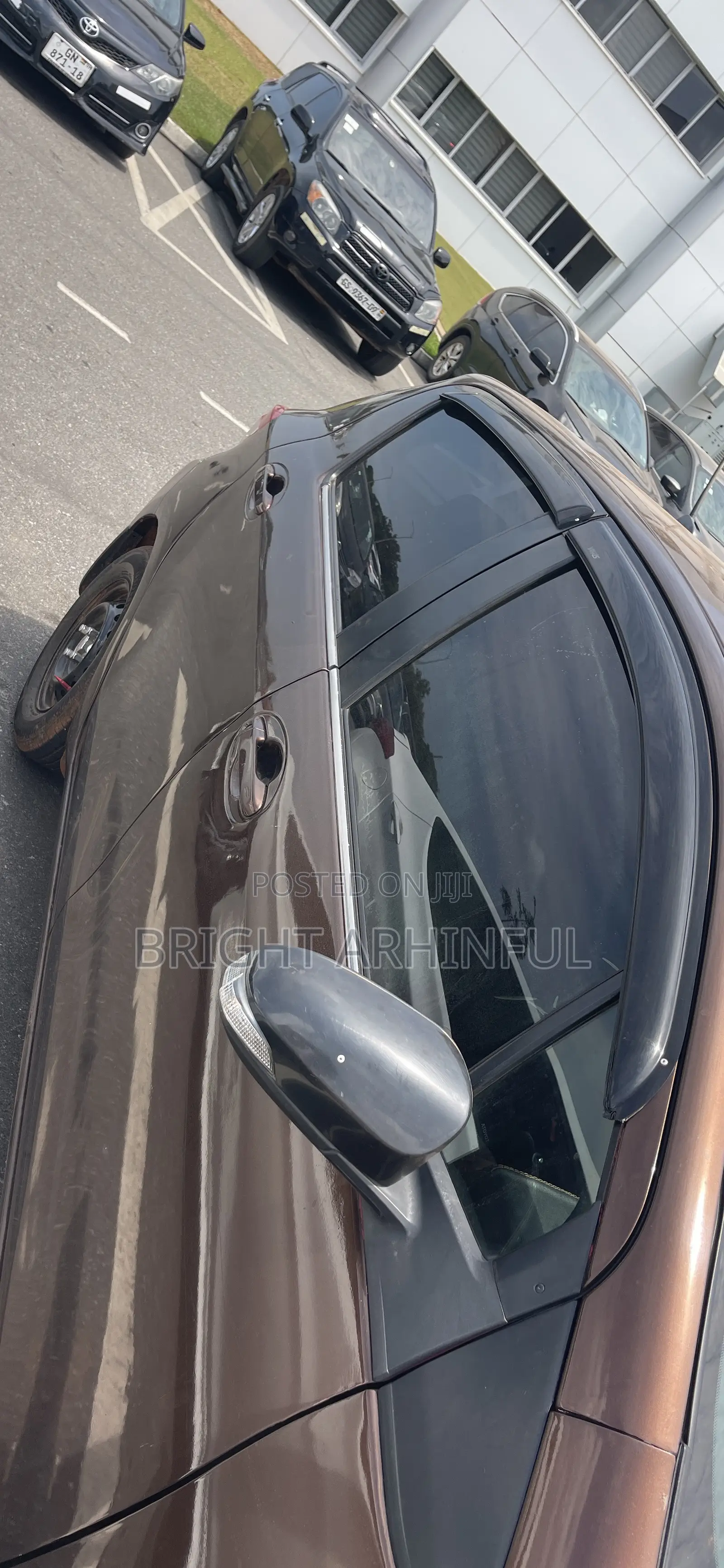 Toyota Vitz 2012 Brown
