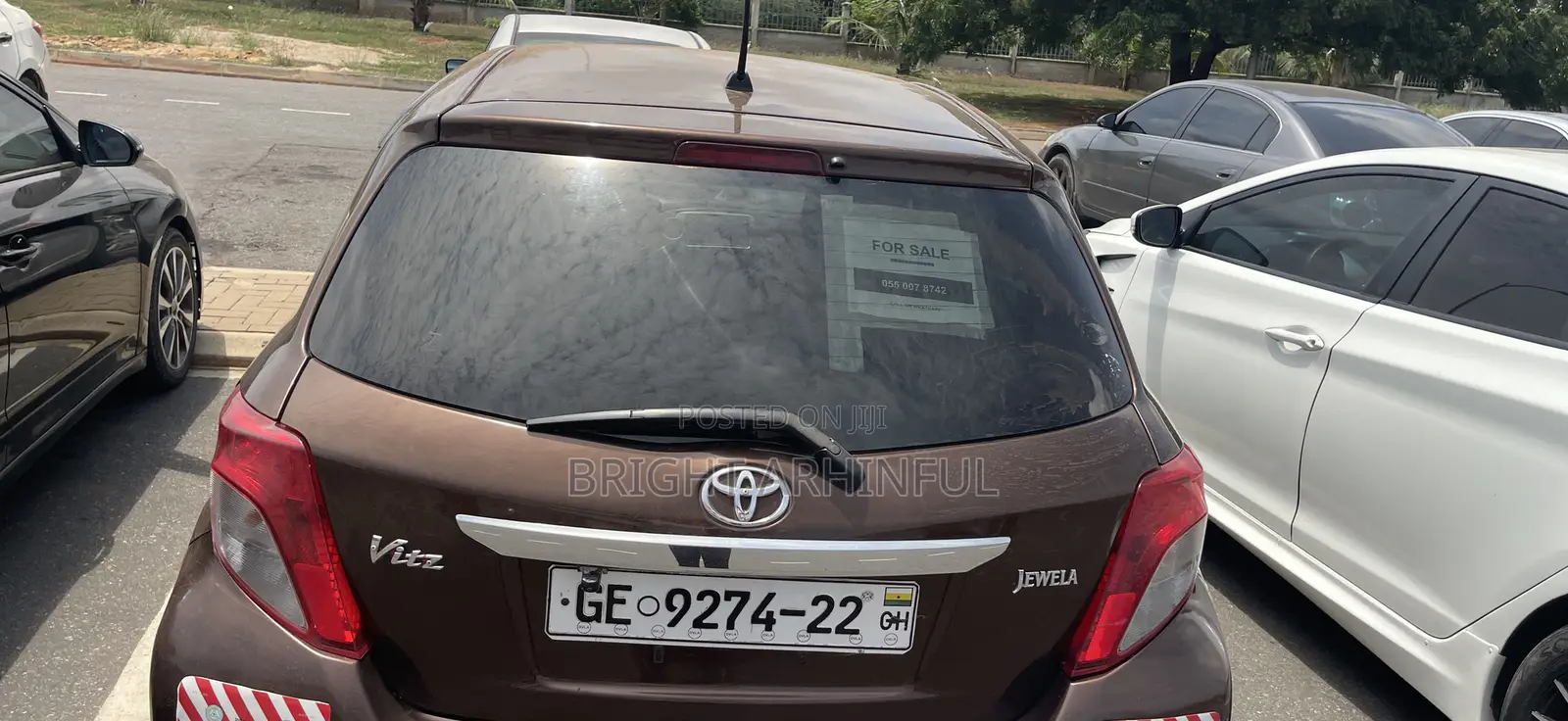 Toyota Vitz 2012 Brown