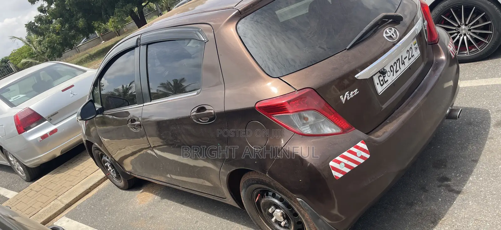 Toyota Vitz 2012 Brown