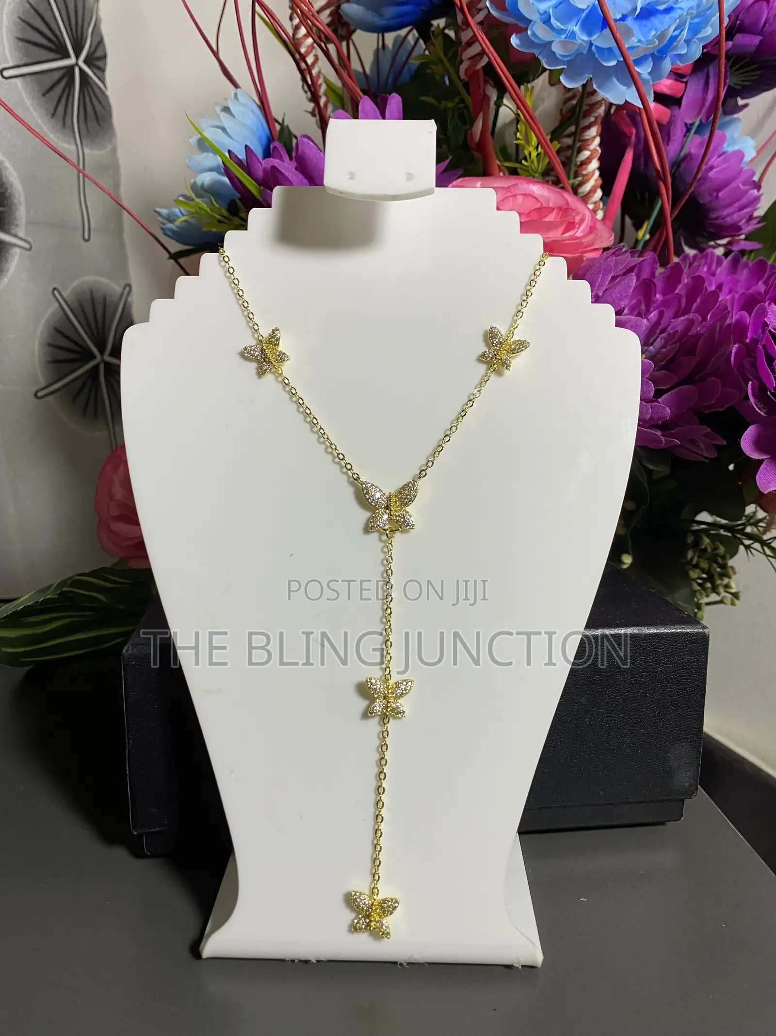 Gold Fashion Necklace