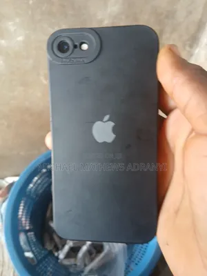 Apple iPhone 7 32 GB Black