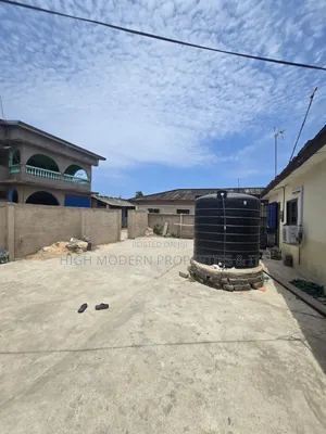 3bdrm House in Foward, Teshie for sale