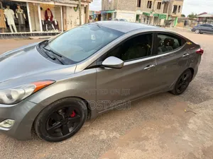 Hyundai Elantra 2012 Gray
