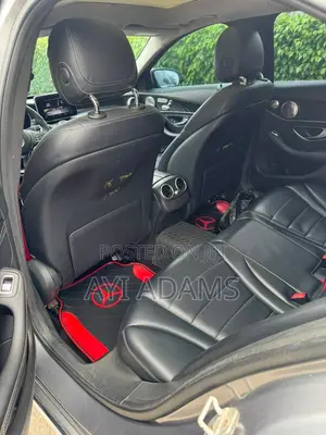 Mercedes-Benz C300 Base 4Matic Sedan AWD (2.0L 4cyl 7A) 2017 Gray