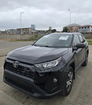 Toyota RAV4 LE AWD 2020 Black