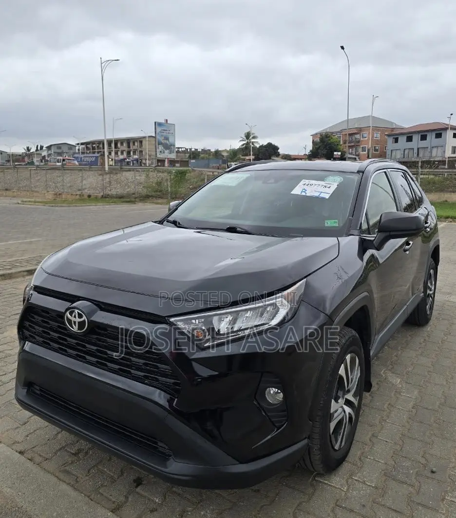 Toyota RAV4 LE AWD 2020 Black