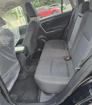 Toyota RAV4 LE AWD 2020 Black