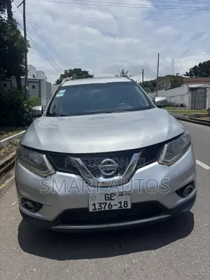 Nissan Rogue SV 4dr SUV AWD (2.5L 4cyl CVT) 2015 Silver