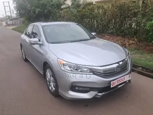 Honda Accord EX-L 4dr Sedan FWD (2.4L 4cyl 2A) 2017 Silver