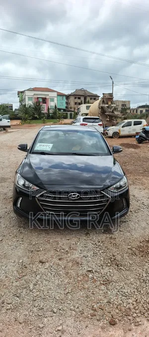 Hyundai Elantra Limited Sedan FWD (2.0L 4cyl 6A) 2017 Black