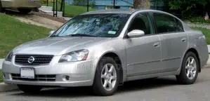 Nissan Altima 2005 Headlights