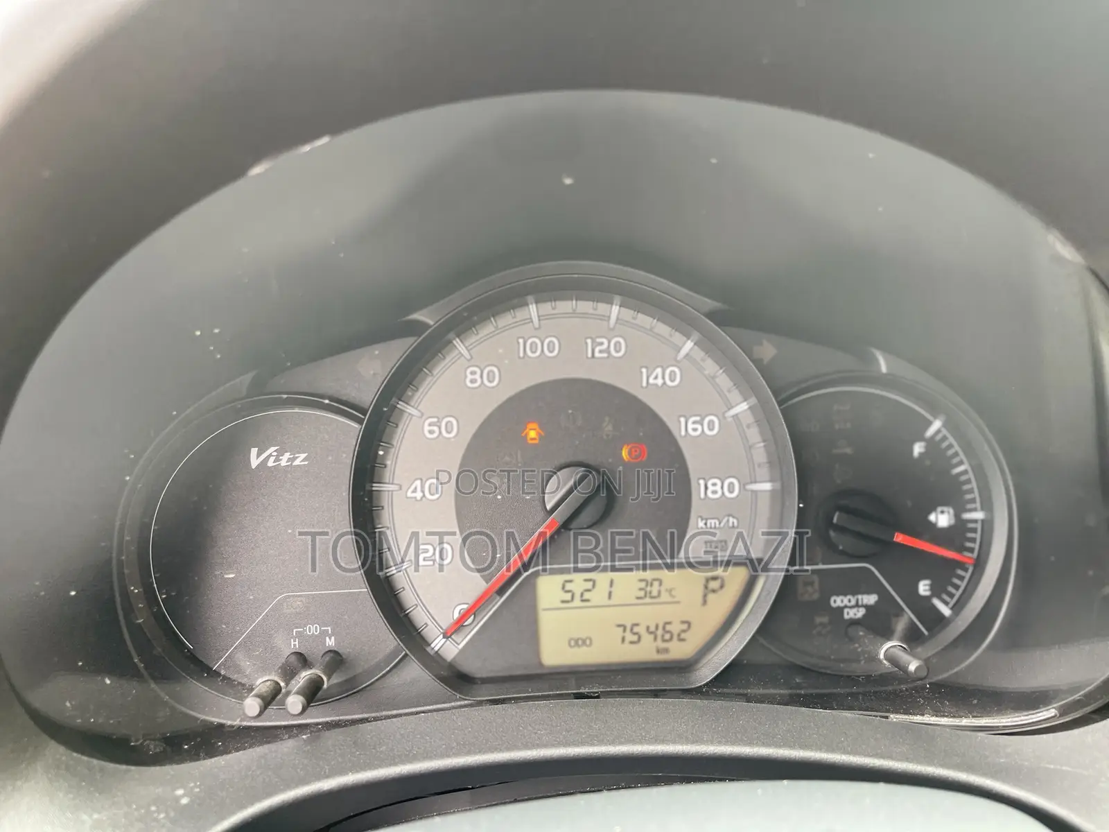 Toyota Vitz 1.3 AWD 5dr 2015 Silver