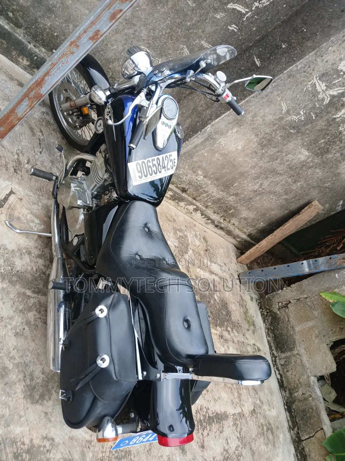 Kawasaki 2000 Black