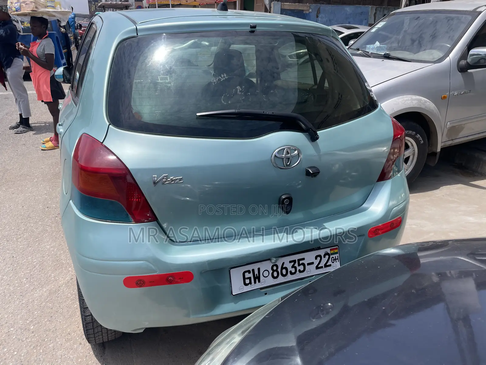 Toyota Vitz 1.3 AWD 3dr 2010 Green