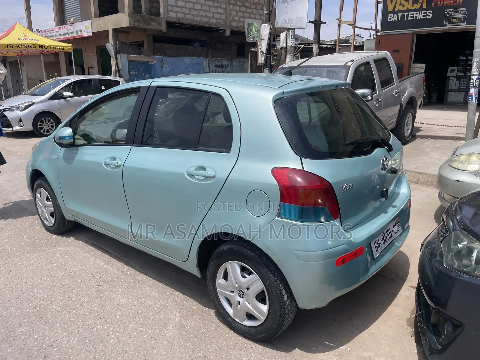 Toyota Vitz 1.3 AWD 3dr 2010 Green