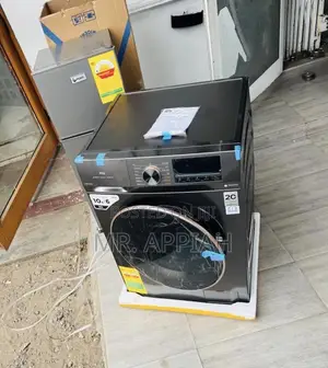 Sleek Sliver Design TCL 10.5kg Front Load Washing Machine(Silver).