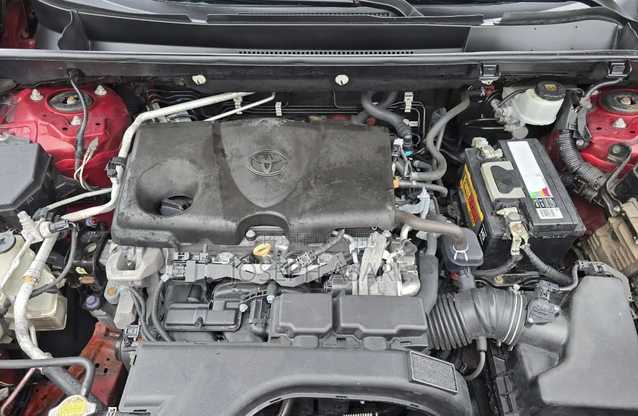 Toyota RAV4 LE AWD 2020 Red