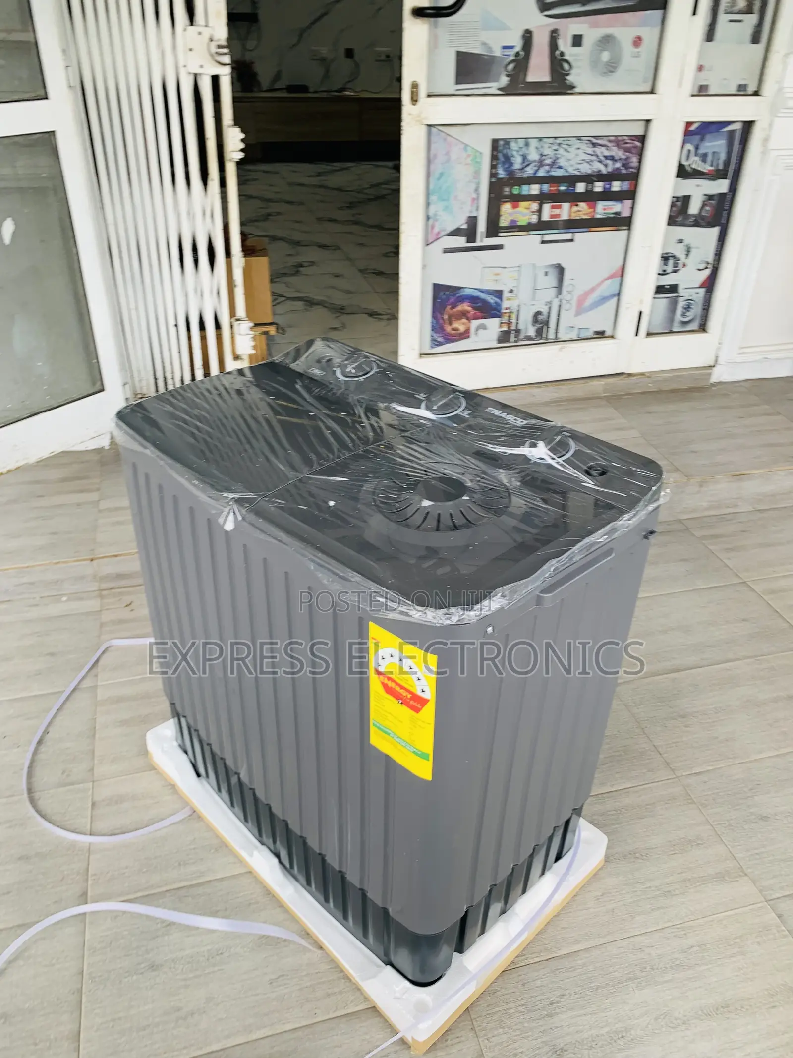 Durable the Nasco NASTT-JS110 11kg Twin Tub Semi-Auto Washing Machine