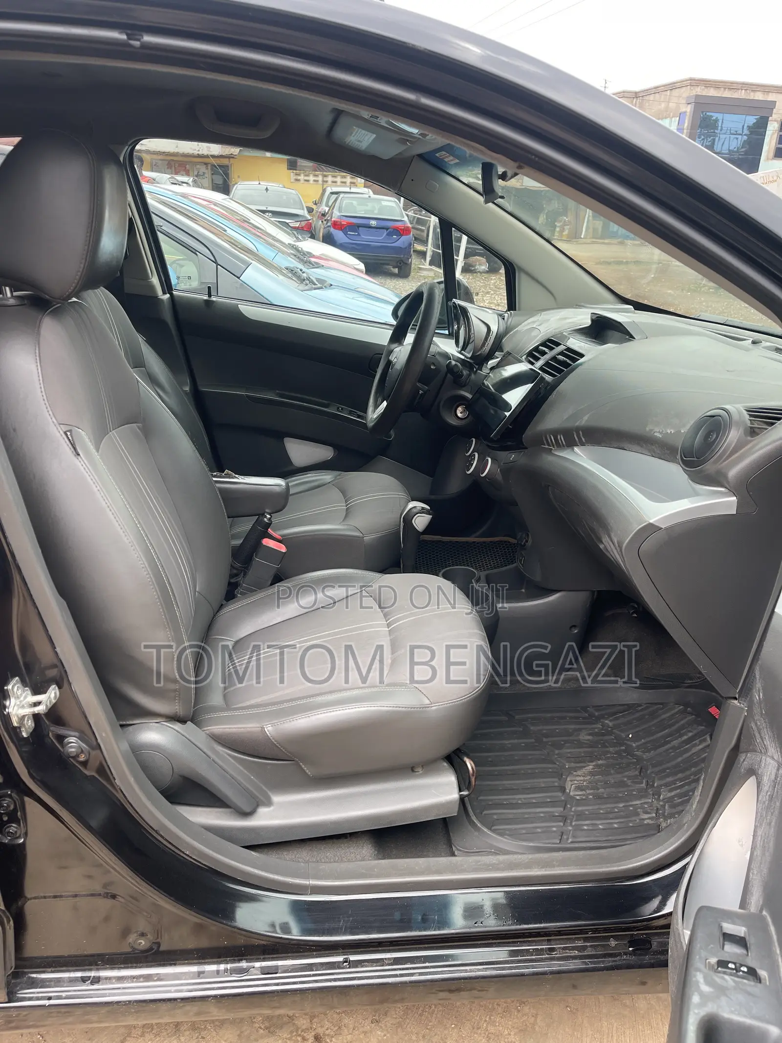 Chevrolet Spark 1LT 4dr Hatchback (1.2L 4cyl CVT) 2014 Black