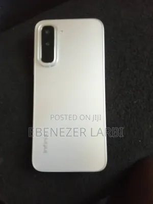 New Infinix Hot 70 128 GB Silver