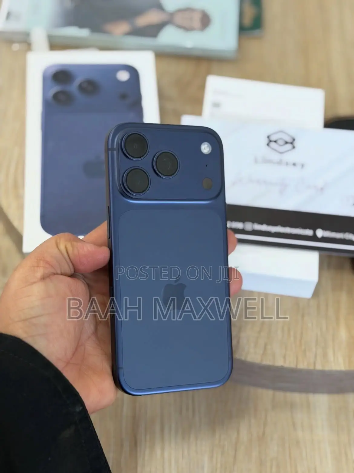 Apple iPhone 17 Pro Max 256 GB Blue