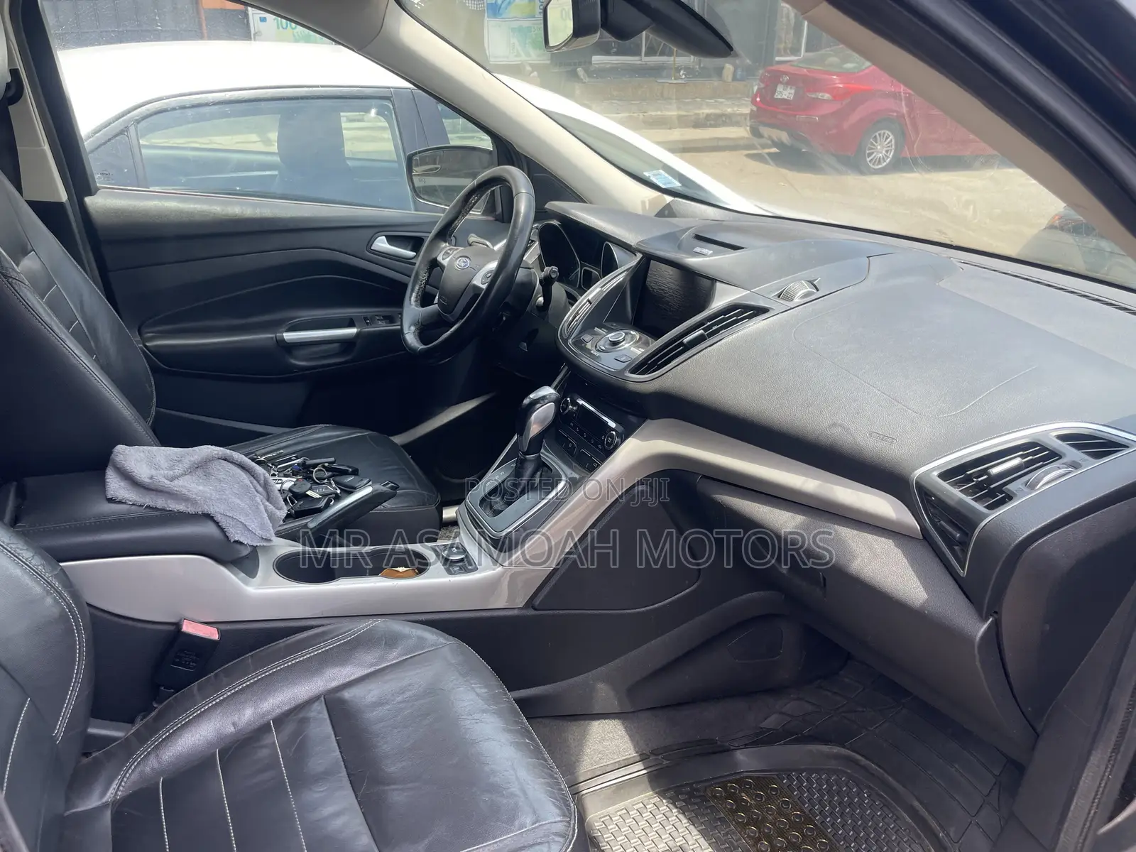 Ford Escape SE 4dr SUV AWD (1.6L 4cyl Turbo 6A) 2014 Black