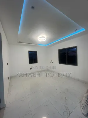 3bdrm House in Comm.16, Baatsona Total for rent